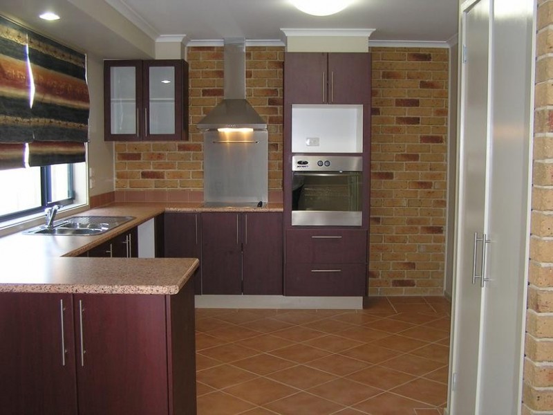 1/70 Johnsons Street, Oxley VIC 3678