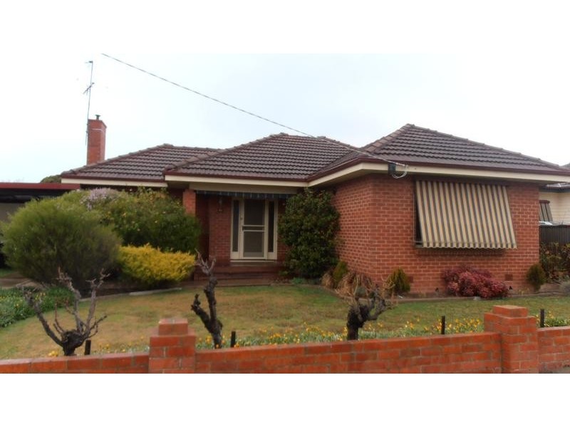 27 Younger Street, Wangaratta VIC 3677