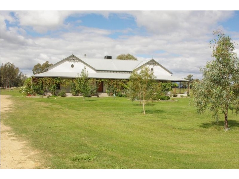 641 Milawa -Bobinwarra Road, Milawa VIC 3678