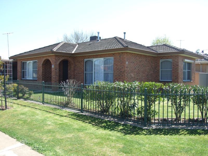 19 Leishman Street, Wangaratta VIC 3677