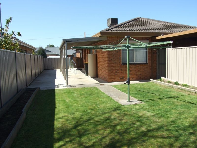 19 Leishman Street, Wangaratta VIC 3677