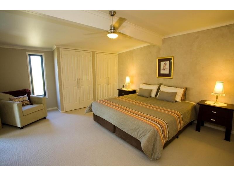 3/41 Shadforth Street, Oxley VIC 3678