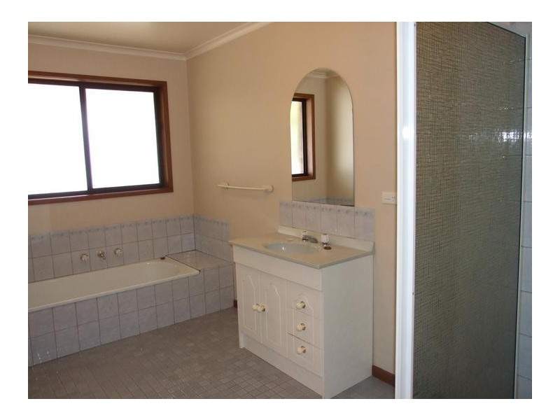 Tarrawingee VIC 3678