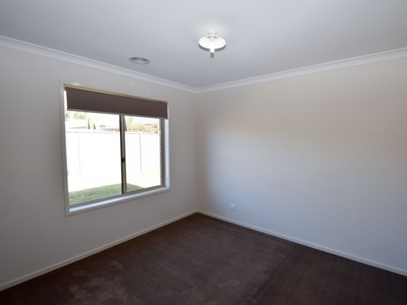 29 Logan Drive, Wangaratta VIC 3677