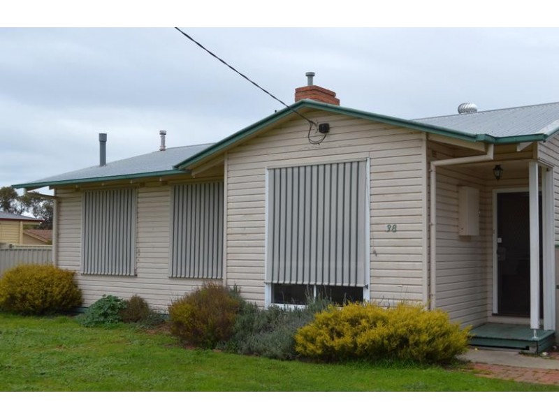 38 Irving Street, Wangaratta VIC 3677