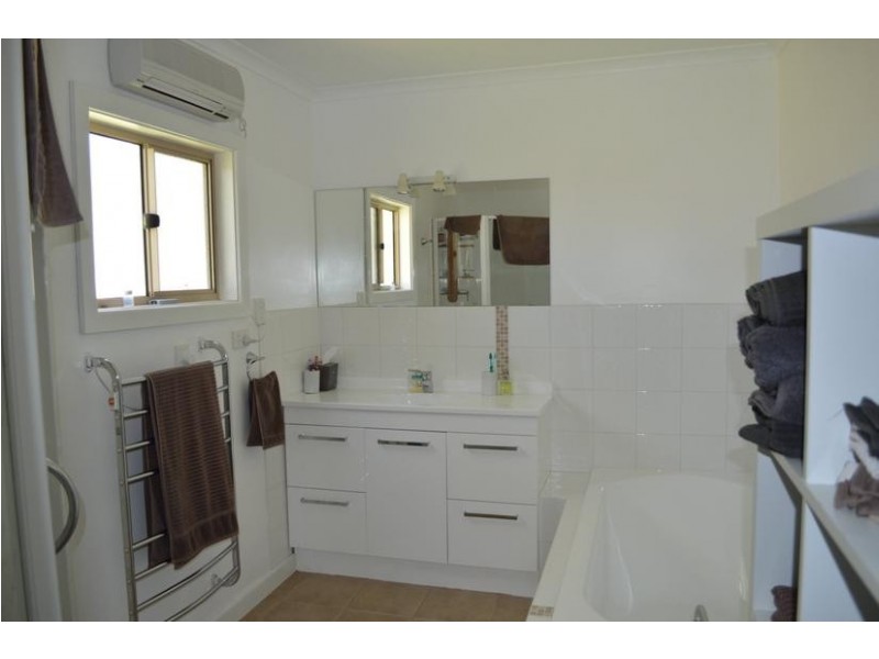 Wangaratta South VIC 3678