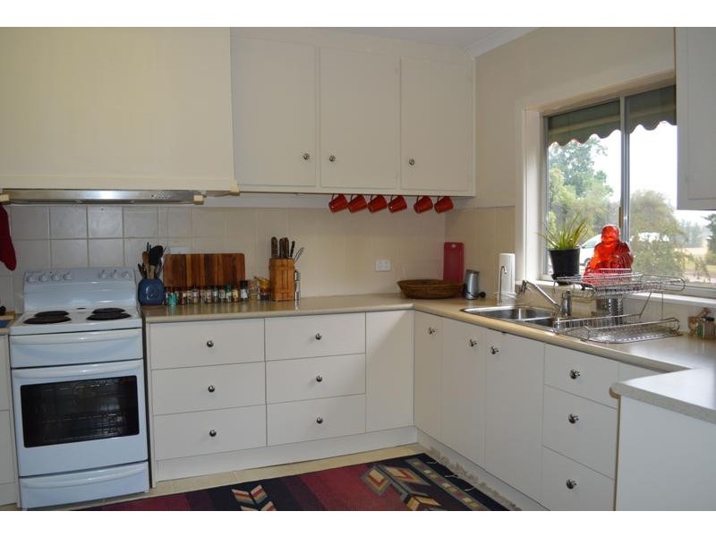 Hansonville VIC 3675