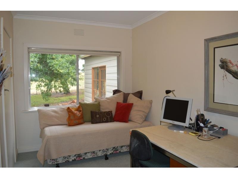 Hansonville VIC 3675