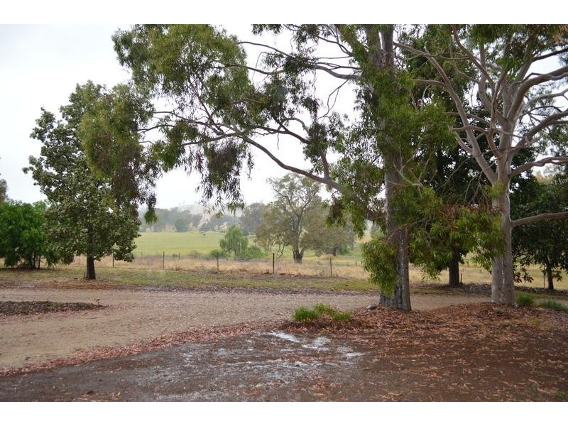 Hansonville VIC 3675