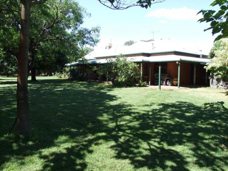 Dockers Plains VIC 3678