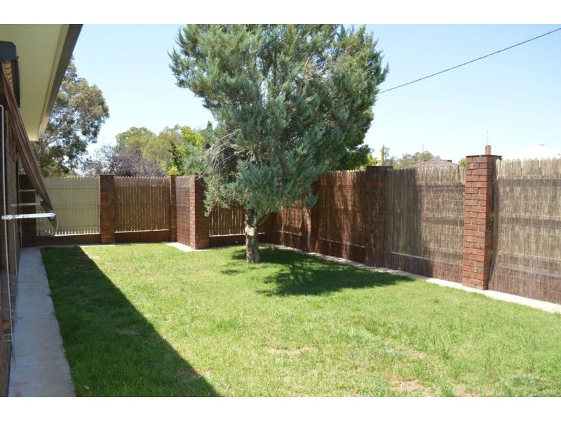 1/168 Rowan Street, Wangaratta VIC 3677