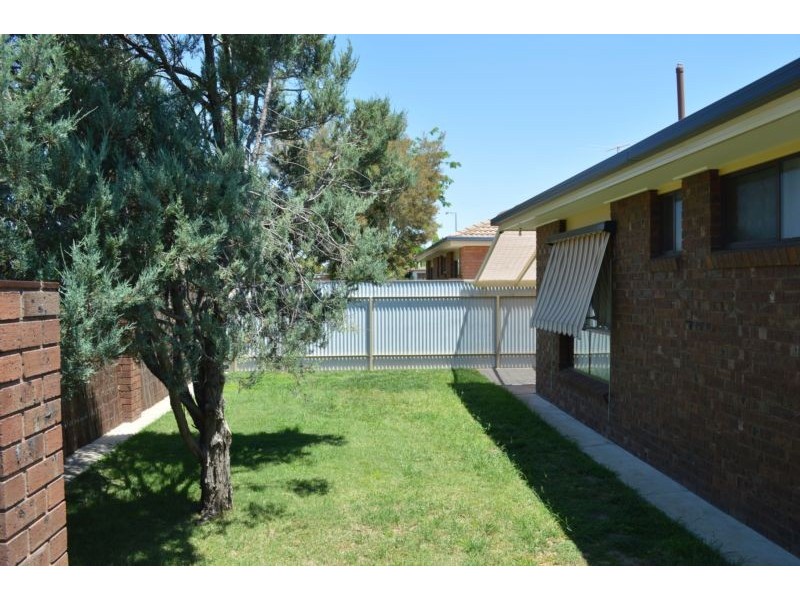 1/168 Rowan Street, Wangaratta VIC 3677