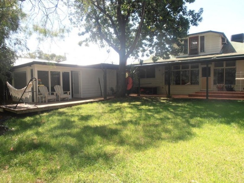 20 Graham Avenue, Wangaratta VIC 3677