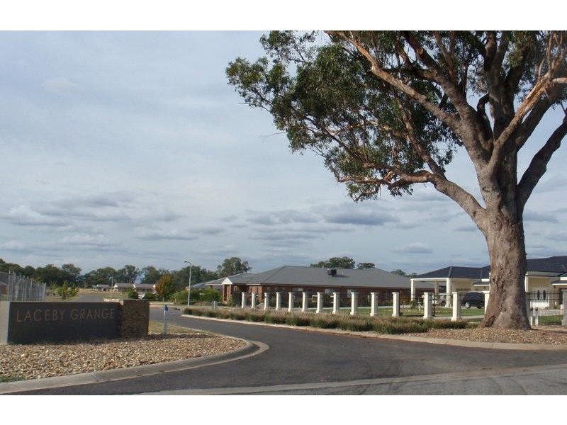 10 Pin Oak Drive, Wangaratta VIC 3677