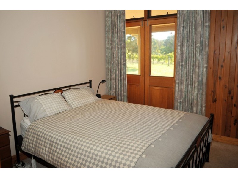 1400 Oxley Flats Road, Milawa VIC 3678