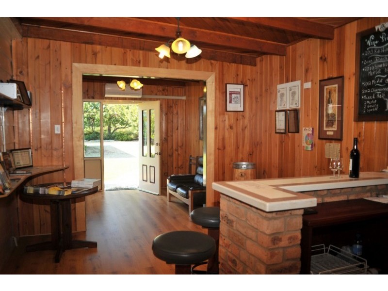 1400 Oxley Flats Road, Milawa VIC 3678