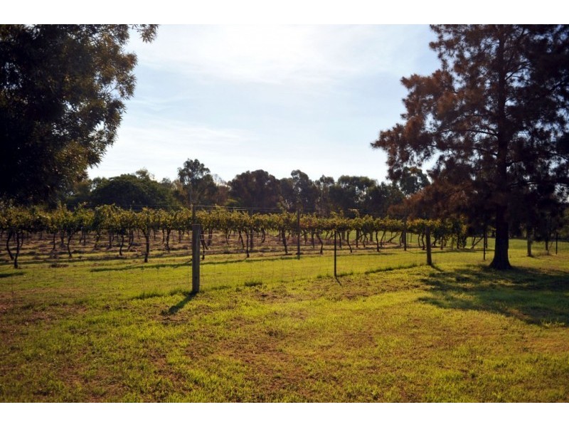 1400 Oxley Flats Road, Milawa VIC 3678