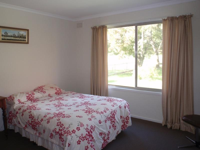 Greta South VIC 3675