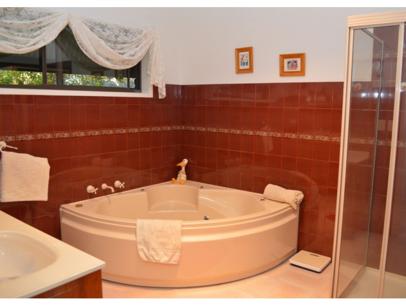 2 Browning Road, Killawarra VIC 3678