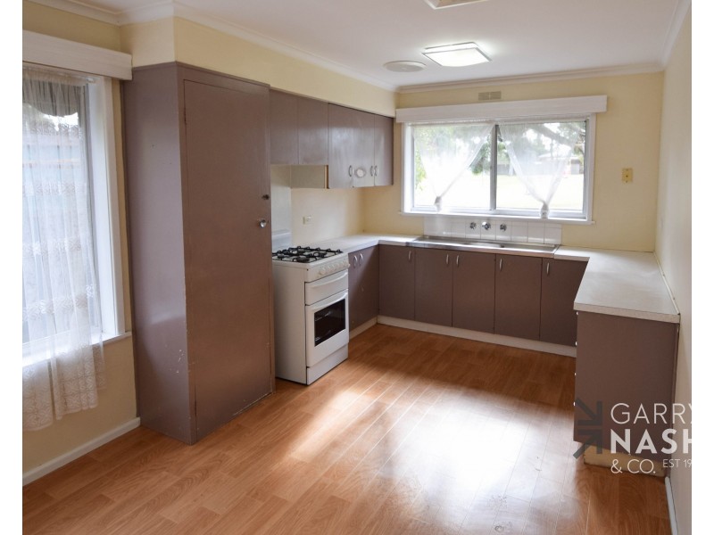 17 Rangeview Ave, Wangaratta VIC 3677