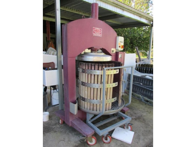 2014 GREAT ALPINE ROAD, Everton VIC 3678