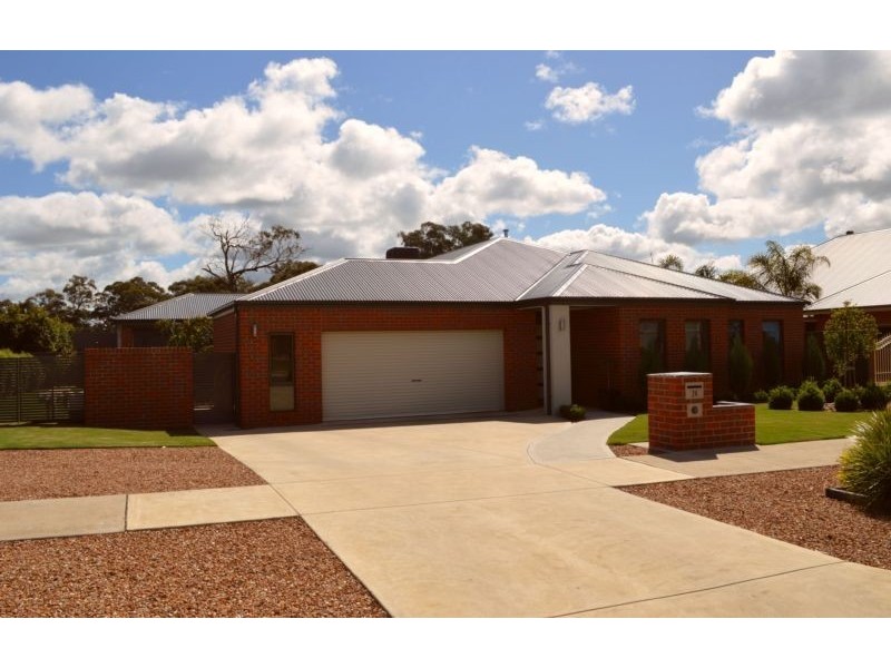 24 Pennsylvania Drive, Wangaratta VIC 3677