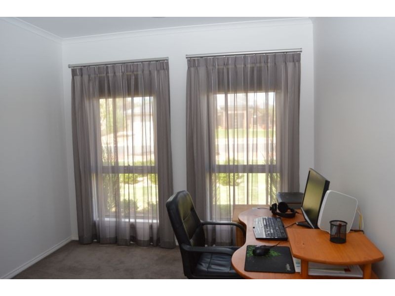 24 Pennsylvania Drive, Wangaratta VIC 3677