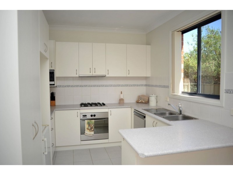 2/4 Samantha Place, Wangaratta VIC 3677