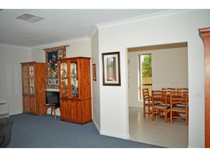 2/4 Samantha Place, Wangaratta VIC 3677