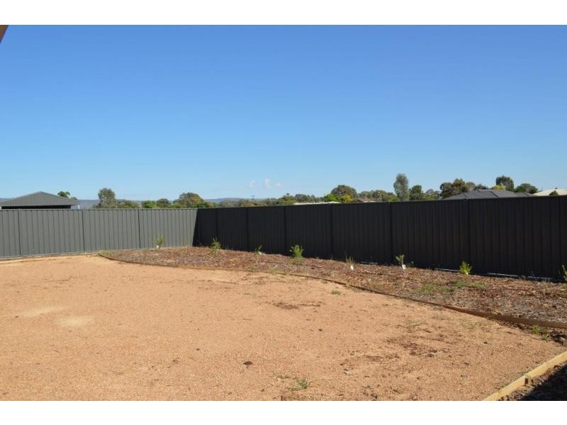 19 Vista Drive, Wangaratta VIC 3677