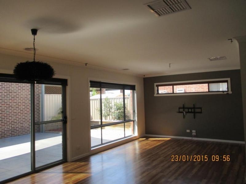 12 Gaskin Way, Wangaratta VIC 3677