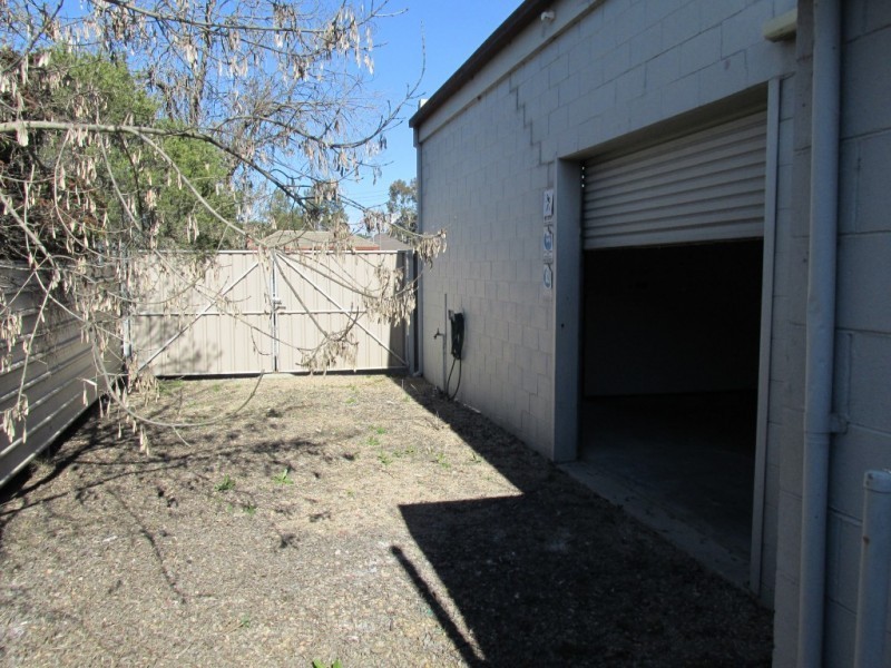 2 Rowley Street, Wangaratta VIC 3677