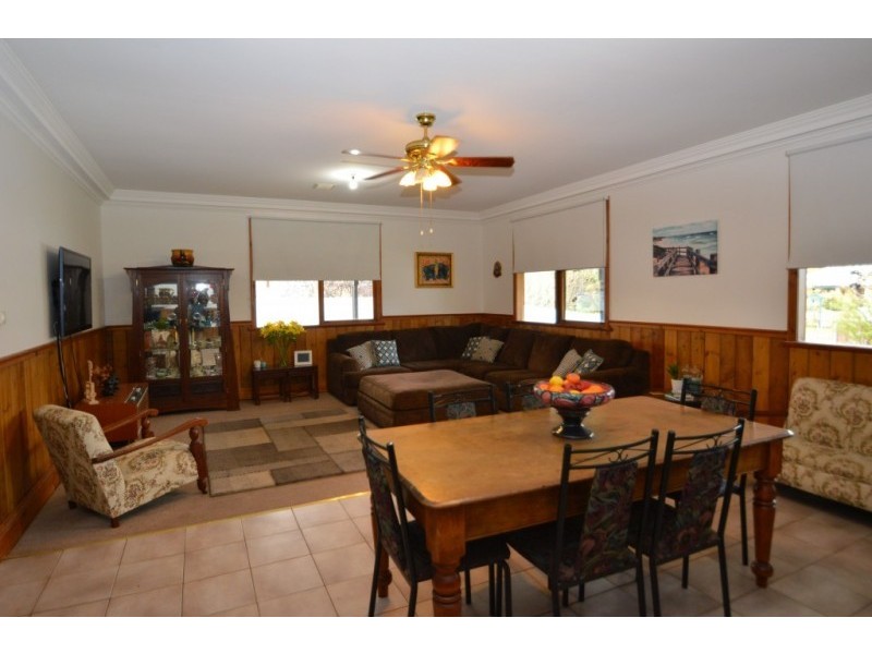 10 Steane Street, Wangaratta VIC 3677