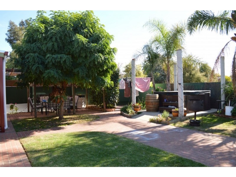 10 Steane Street, Wangaratta VIC 3677