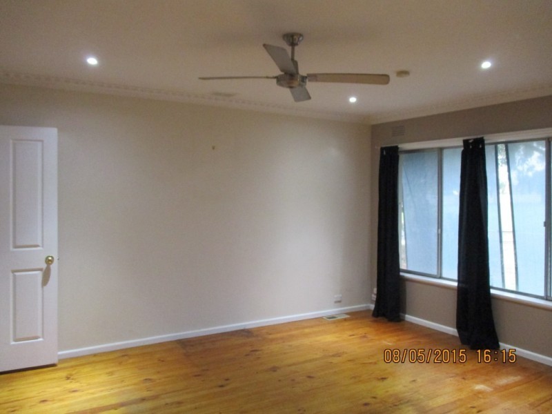 15 Rangeview Avenue, Wangaratta VIC 3677