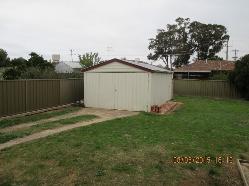 15 Rangeview Avenue, Wangaratta VIC 3677