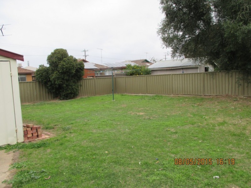 15 Rangeview Avenue, Wangaratta VIC 3677