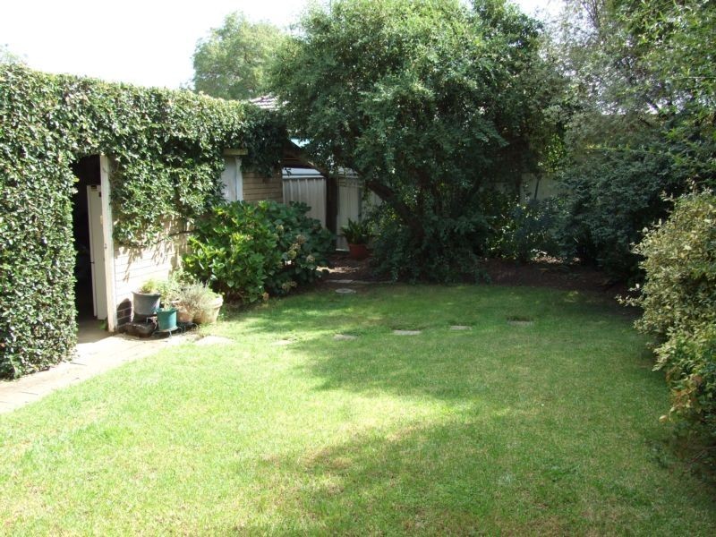 16 Orkney Street, Wangaratta VIC 3677