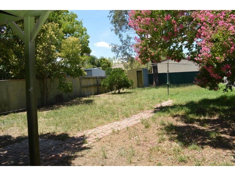 4 Dixon Street, Wangaratta VIC 3677