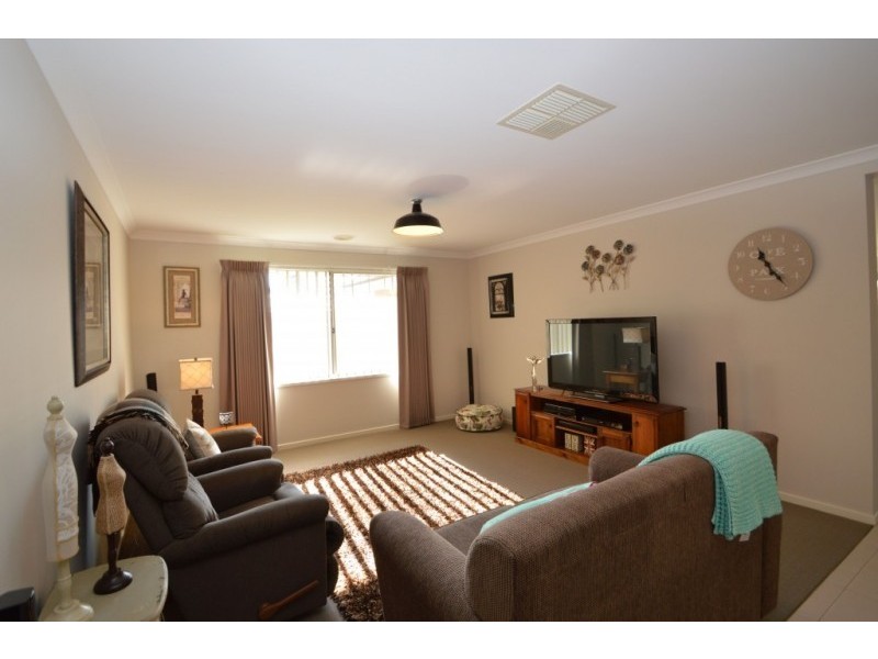 6 Blackwood Drive, Wangaratta VIC 3677