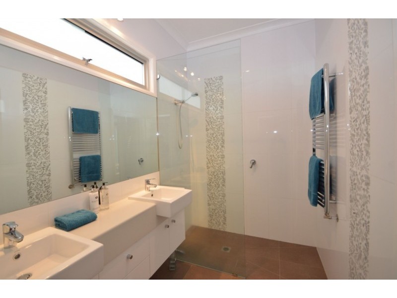 5 Roger Street, Wangaratta VIC 3677