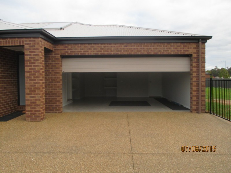 37 Nambrok Crescent, Wangaratta VIC 3677