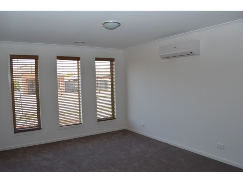 19 Vista Drive, Wangaratta VIC 3677