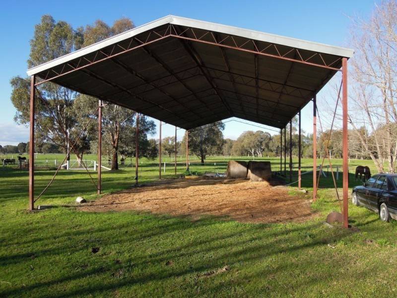 1050 Great Alpine Road, Tarrawingee VIC 3678