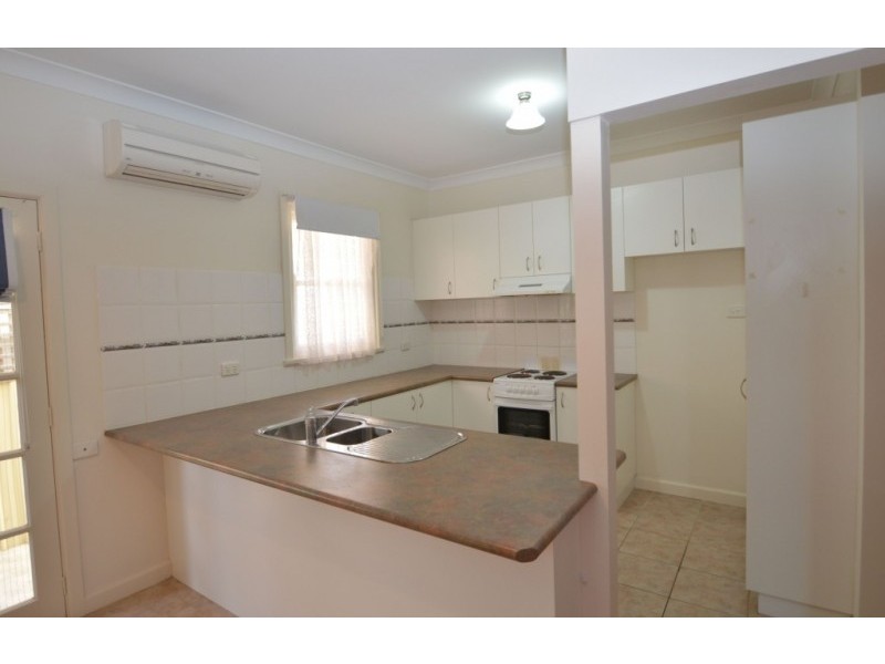 12 Lamont Street, Wangaratta VIC 3677