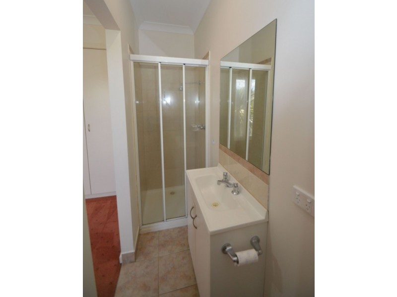 12 Lamont Street, Wangaratta VIC 3677