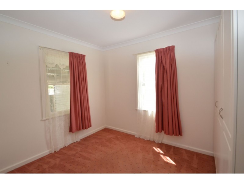 12 Lamont Street, Wangaratta VIC 3677