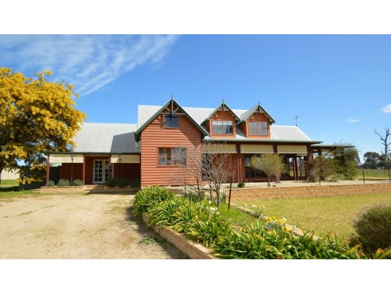54 Eleven Mile Creek Road, Glenrowan West VIC 3675