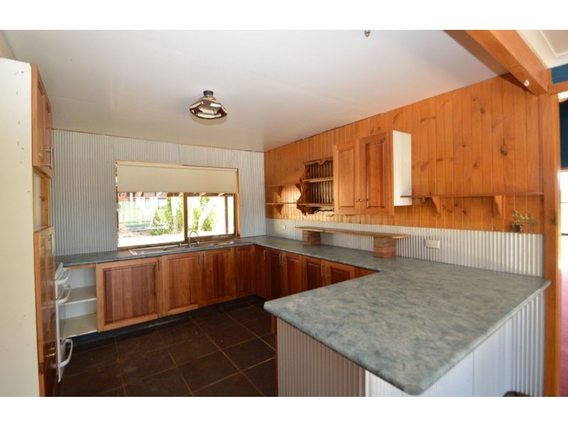 54 Eleven Mile Creek Road, Glenrowan West VIC 3675