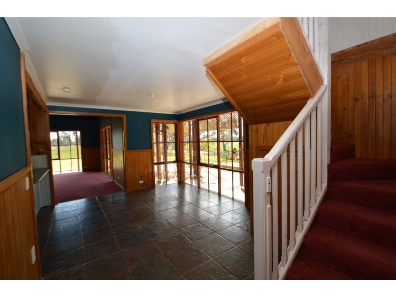 54 Eleven Mile Creek Road, Glenrowan West VIC 3675